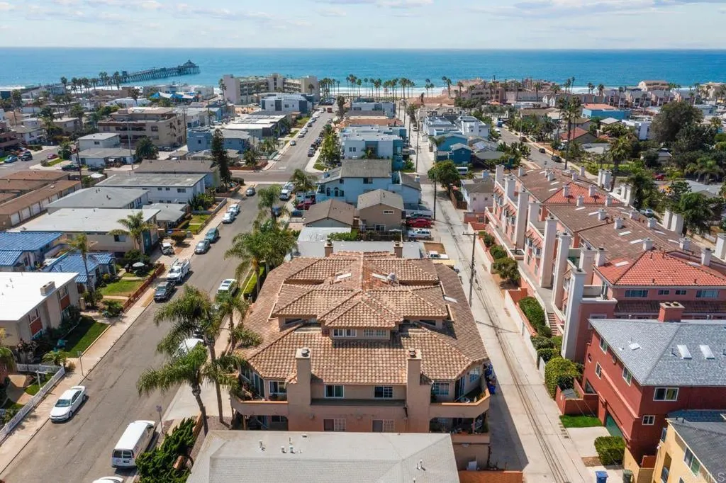238 Daisy Avenue 6, Imperial Beach, California 91932 home-pic-25