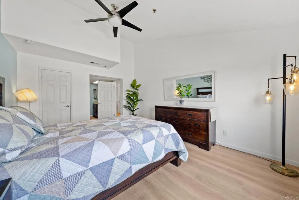 238 Daisy Avenue 6, Imperial Beach, California 91932 home-pic-15