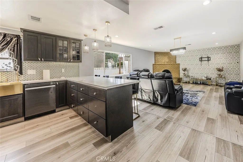 3340 Brittany Lane, Lancaster, California 93536 home-pic-33