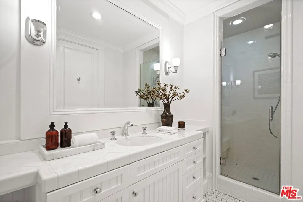 7335 Birdview Avenue, Malibu, California 90265 home-pic-63