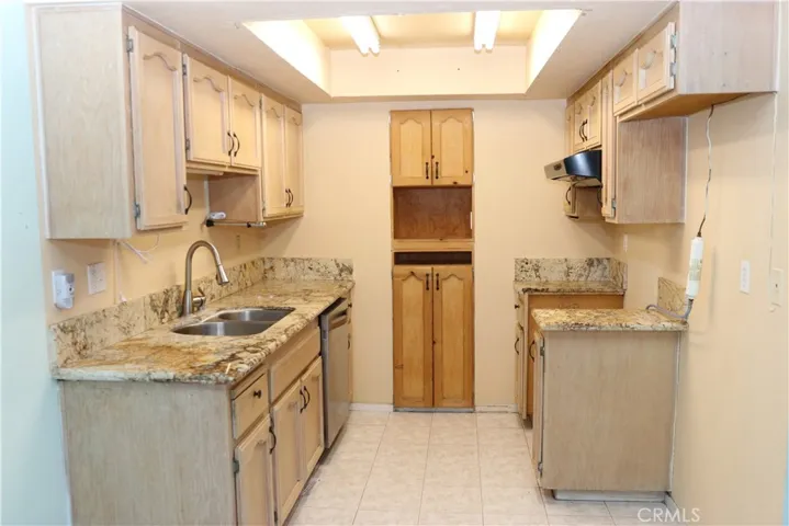 601 S Euclid Street 4, La Habra, California 90631