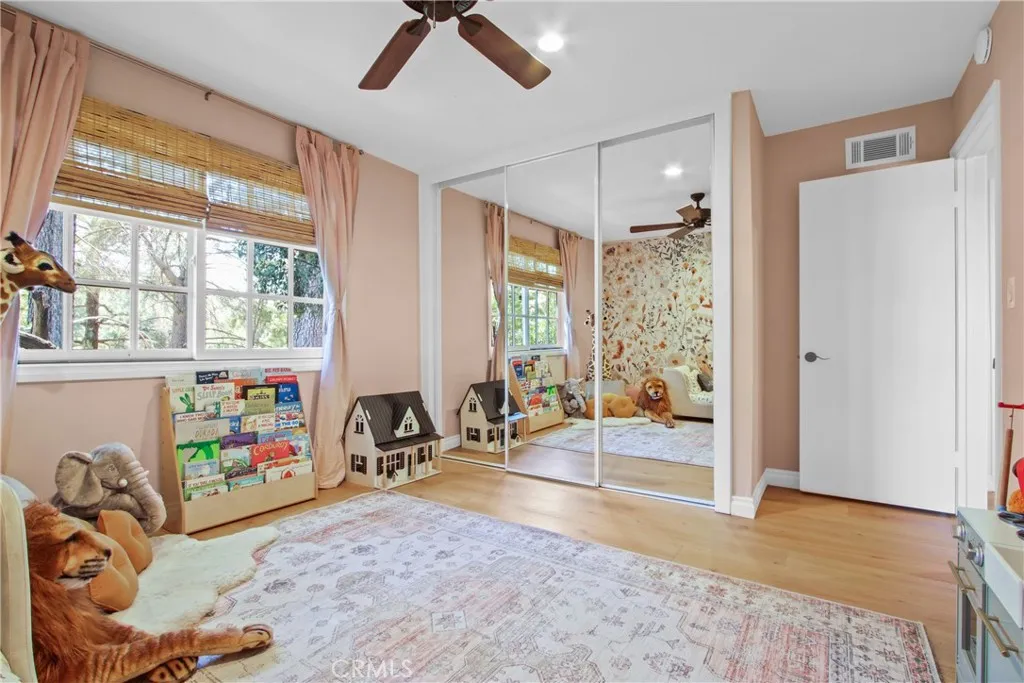 15857 Beaver Run Road, Canyon Country, California 91387 home-pic-25