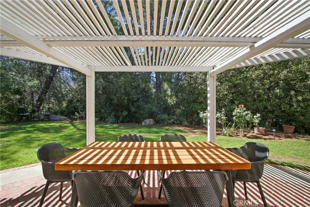 15857 Beaver Run Road, Canyon Country, California 91387 home-pic-7