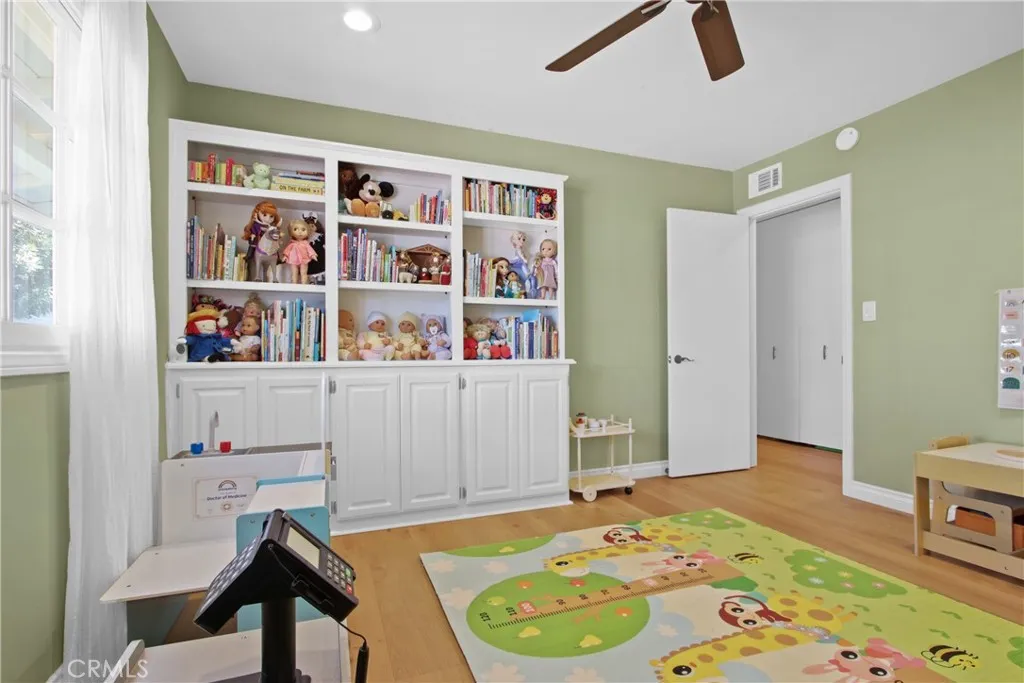 15857 Beaver Run Road, Canyon Country, California 91387 home-pic-21