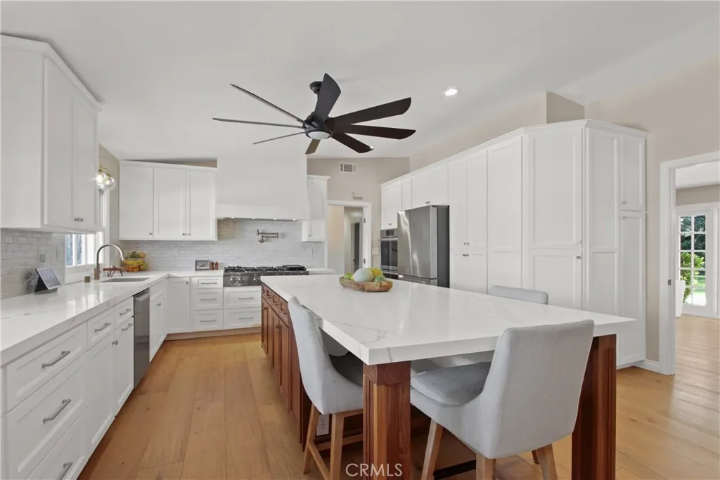 15857 Beaver Run Road, Canyon Country, California 91387 home-pic-13