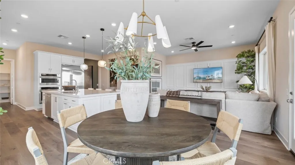 29503 Corte Azulejo, Valencia, California 91354 home-pic-8