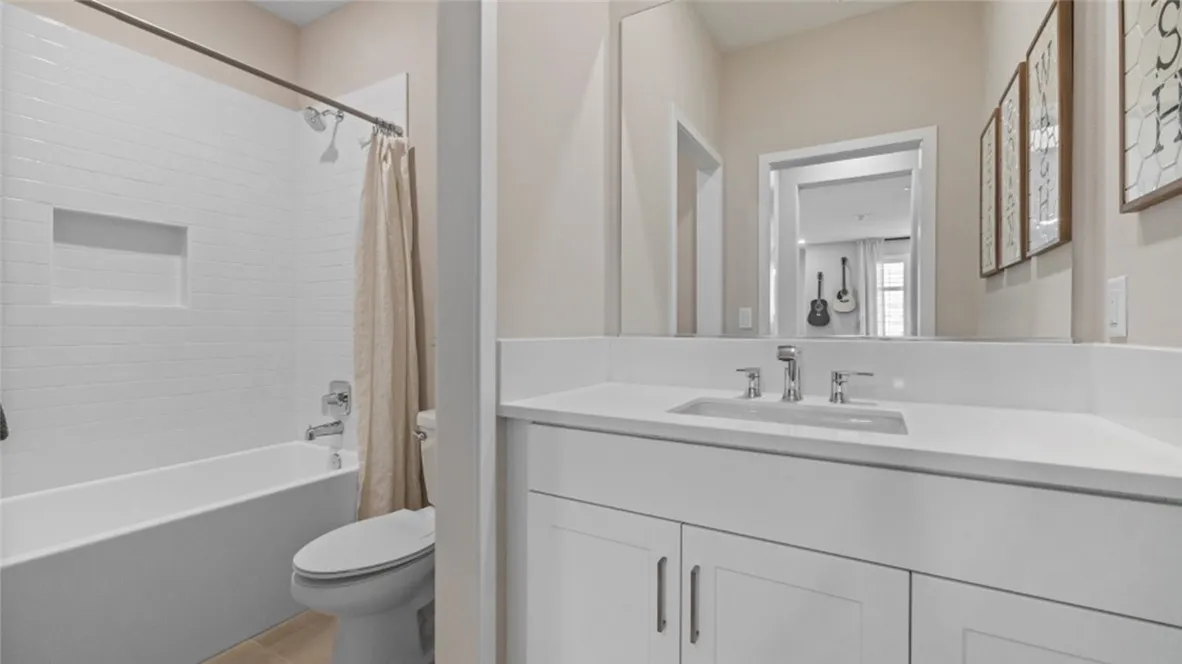 29503 Corte Azulejo, Valencia, California 91354 home-pic-26