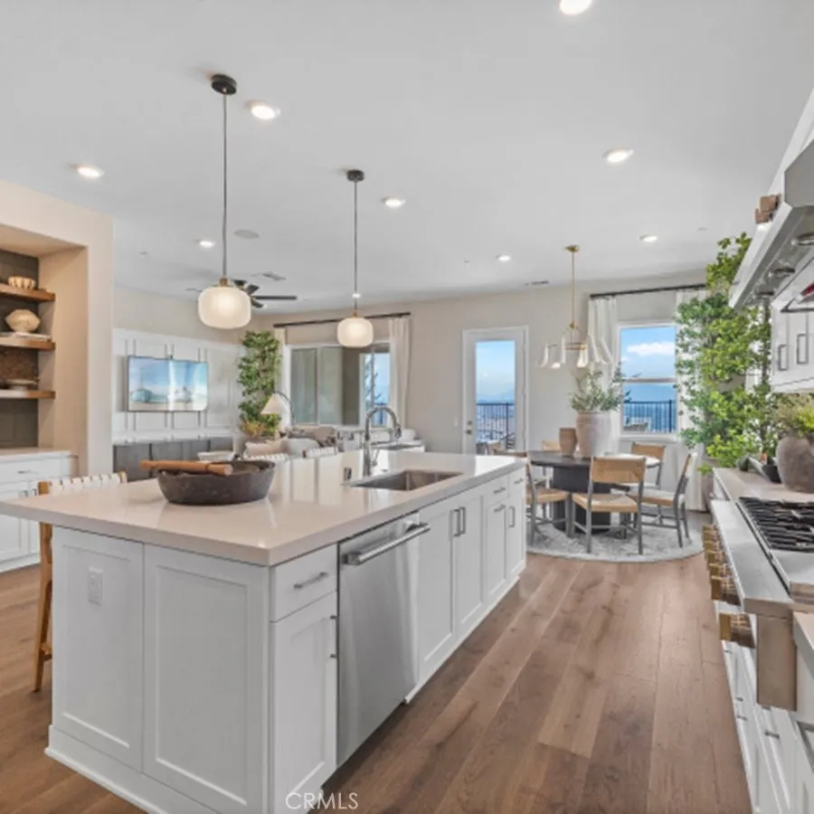 29503 Corte Azulejo, Valencia, California 91354 home-pic-2