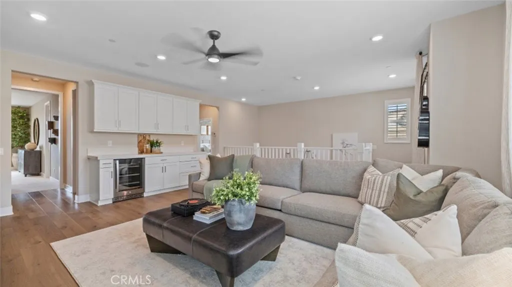 29503 Corte Azulejo, Valencia, California 91354 home-pic-27