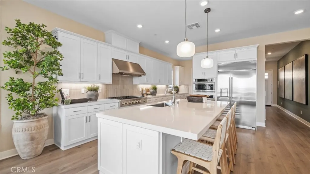 29503 Corte Azulejo, Valencia, California 91354 home-pic-1