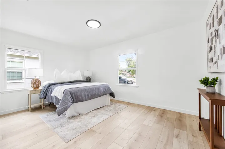 3719 N Greenbrier Road, Long Beach, California 90808