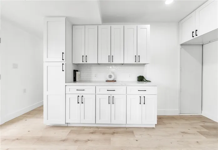 3719 N Greenbrier Road, Long Beach, California 90808