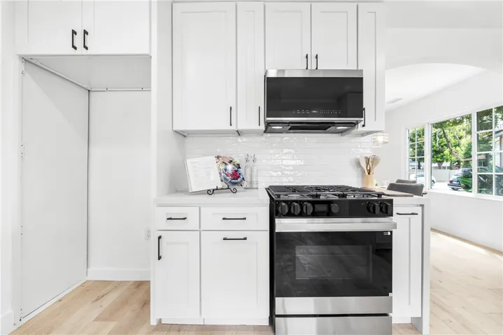 3719 N Greenbrier Road, Long Beach, California 90808