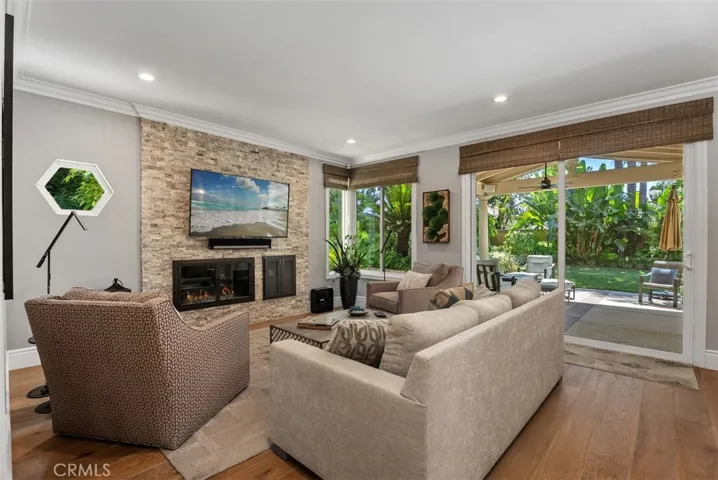 Kitchen Opens to Living Room
