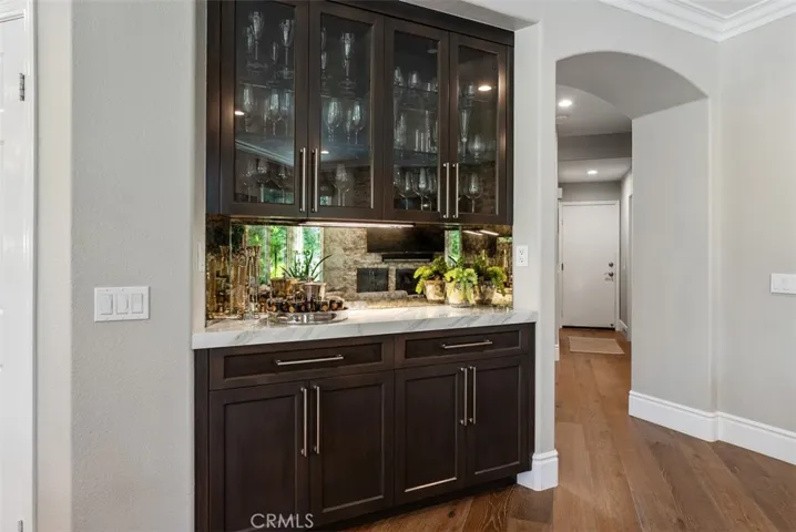 Built-in Dry Bar
