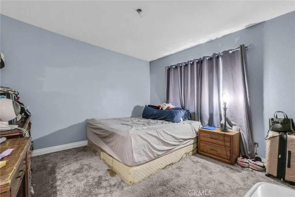 17238 Manzanita Drive, Fontana, California 92335 home-pic-18