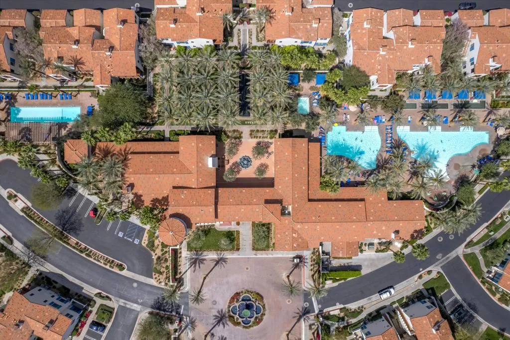 48616 Legacy Drive, La Quinta, California 92253 home-pic-38