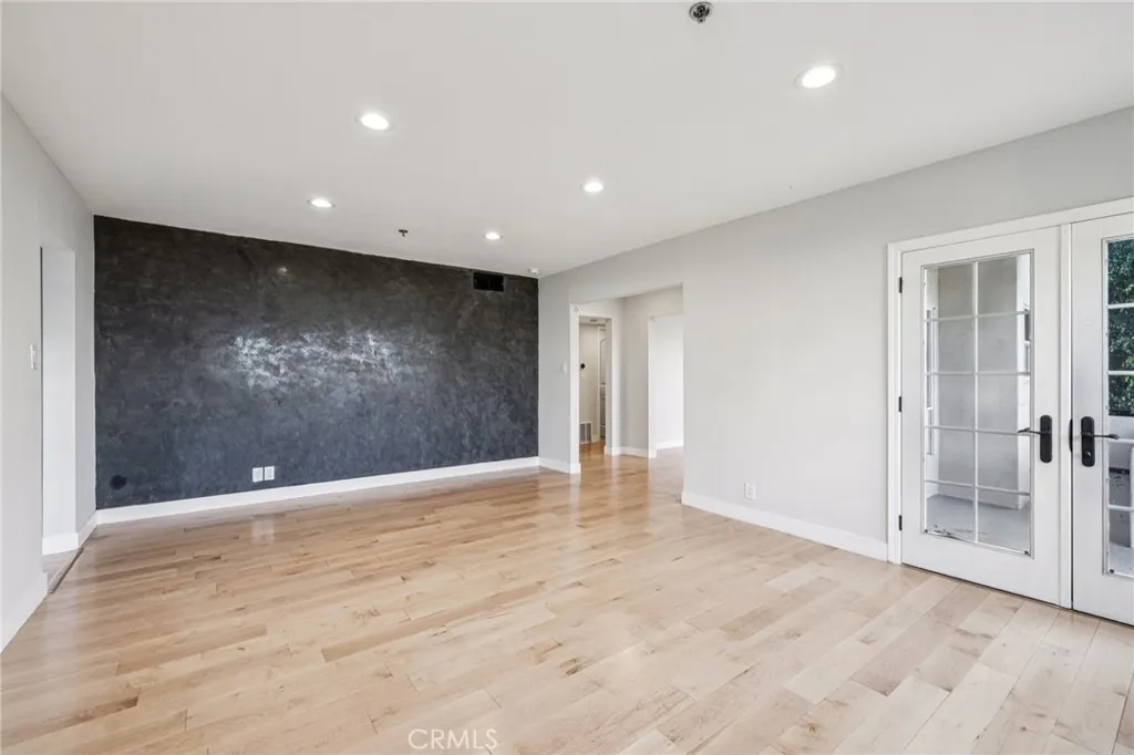 3600 Multiview Drive, Los Angeles, California 90068 home-pic-10