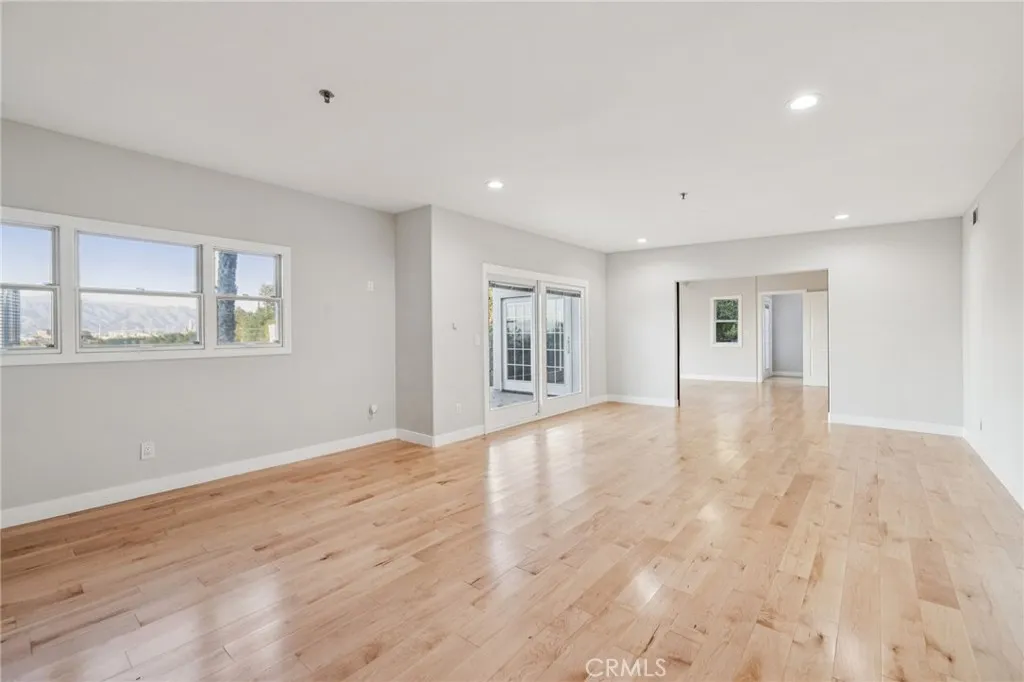 3600 Multiview Drive, Los Angeles, California 90068 home-pic-41