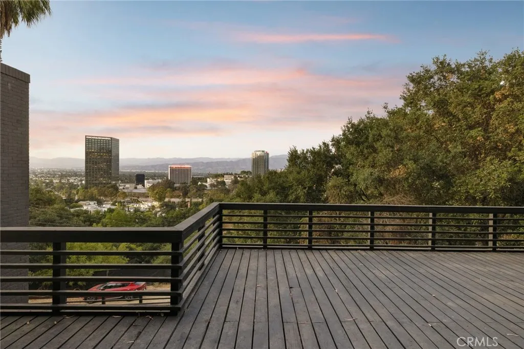 3600 Multiview Drive, Los Angeles, California 90068 home-pic-67