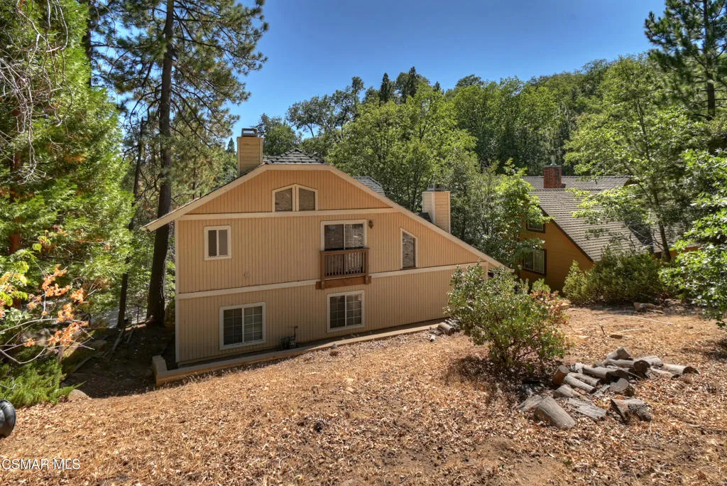 27618 W Shore Road, Lake Arrowhead, California 92352 home-pic-48
