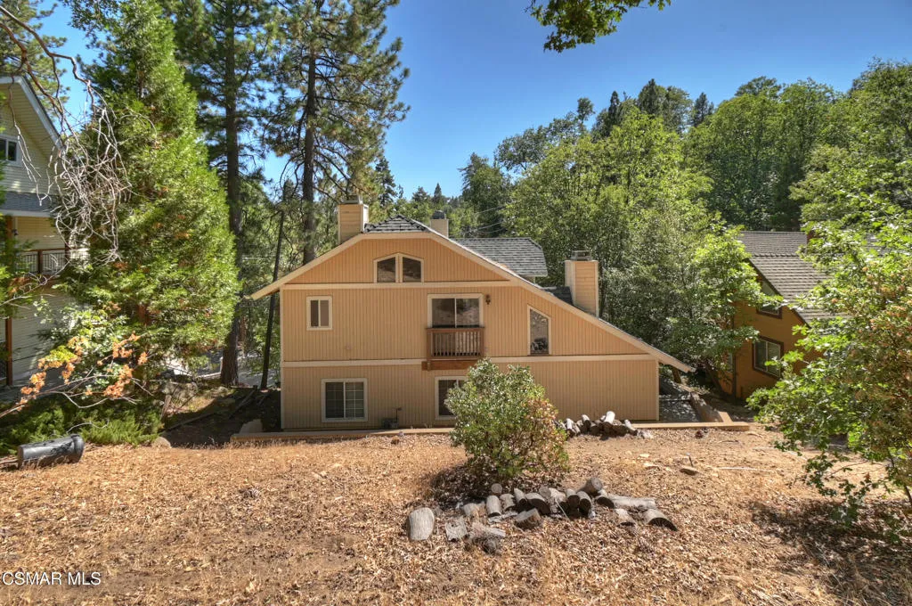 27618 W Shore Road, Lake Arrowhead, California 92352 home-pic-46