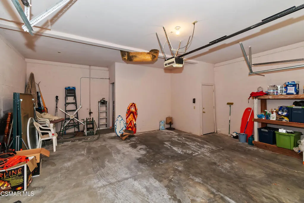 27618 W Shore Road, Lake Arrowhead, California 92352 home-pic-41