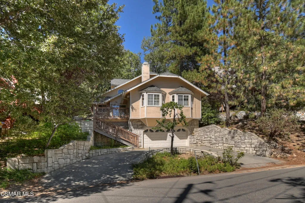 27618 W Shore Road, Lake Arrowhead, California 92352 home-pic-7