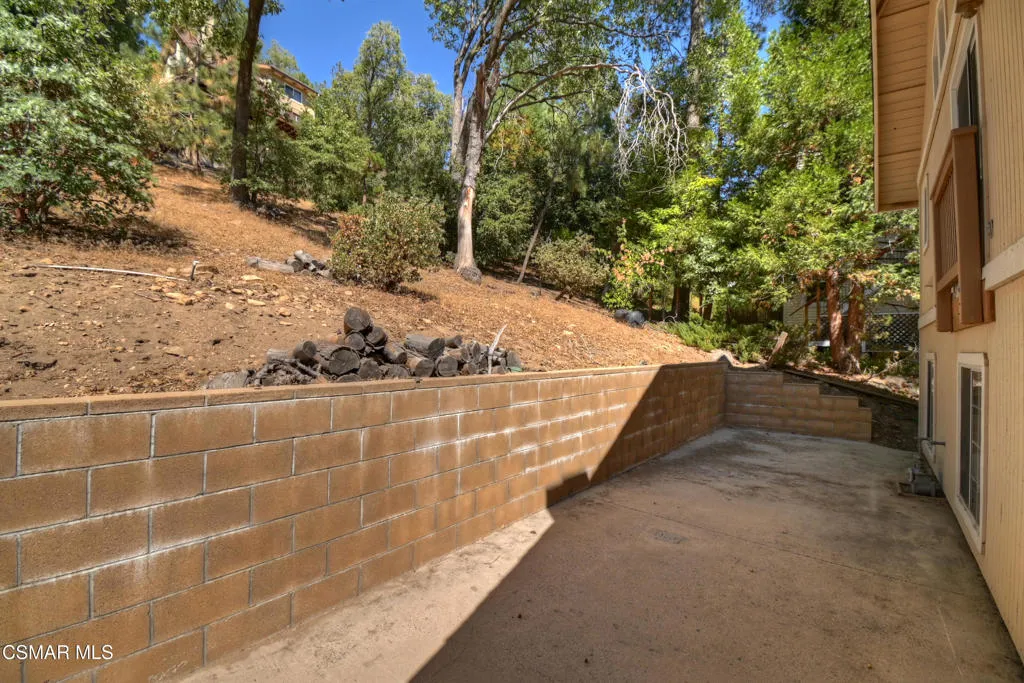 27618 W Shore Road, Lake Arrowhead, California 92352 home-pic-43