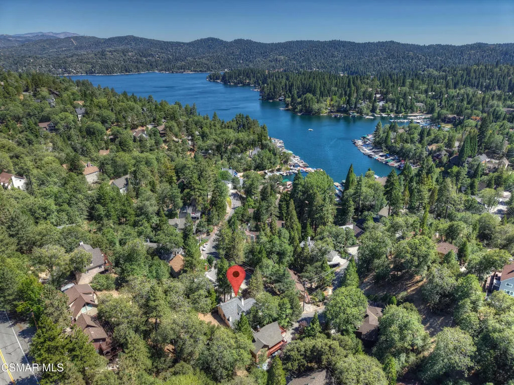 27618 W Shore Road, Lake Arrowhead, California 92352 home-pic-1
