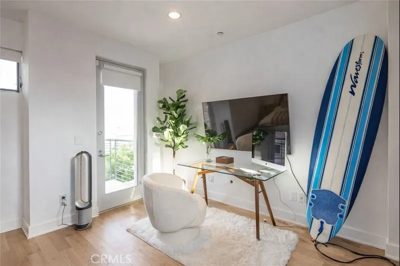 1250 N Harper Avenue 306, West Hollywood, California 90046 home-pic-13