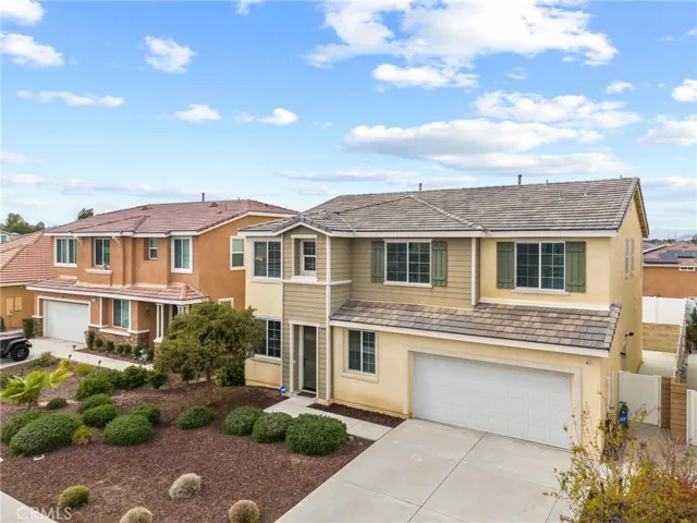 Great curb appeal