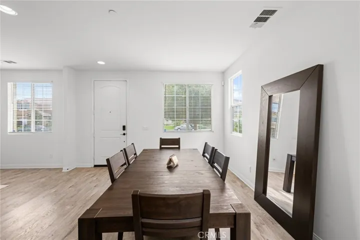 Formal Dinning Room