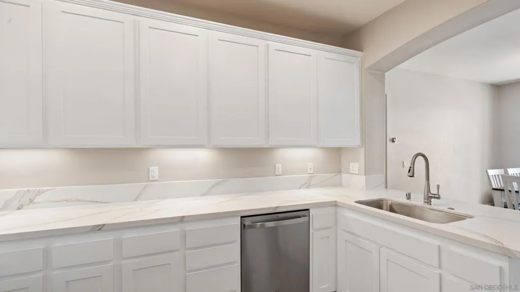 2145 Silverado Street, San Marcos, California 92078 home-pic-10