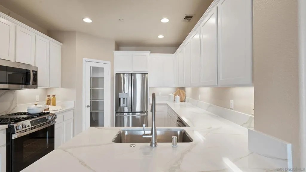 2145 Silverado Street, San Marcos, California 92078 home-pic-4