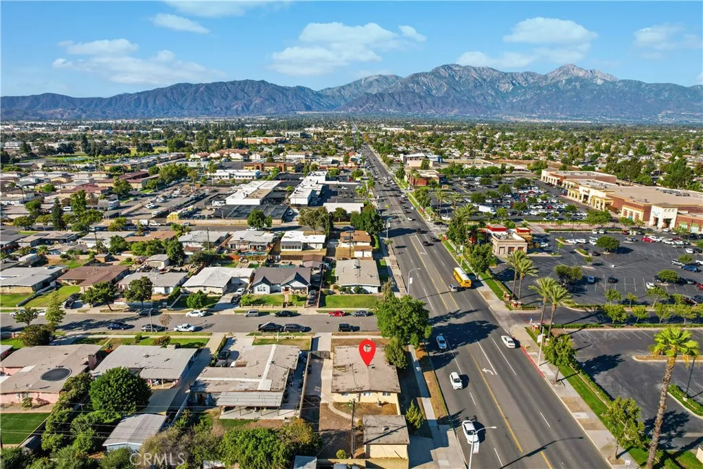1105 W Berkeley Court, Ontario, California 91762 home-pic-44