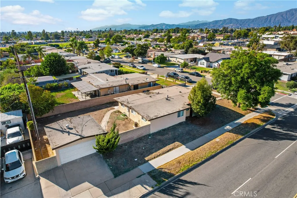 1105 W Berkeley Court, Ontario, California 91762 home-pic-0