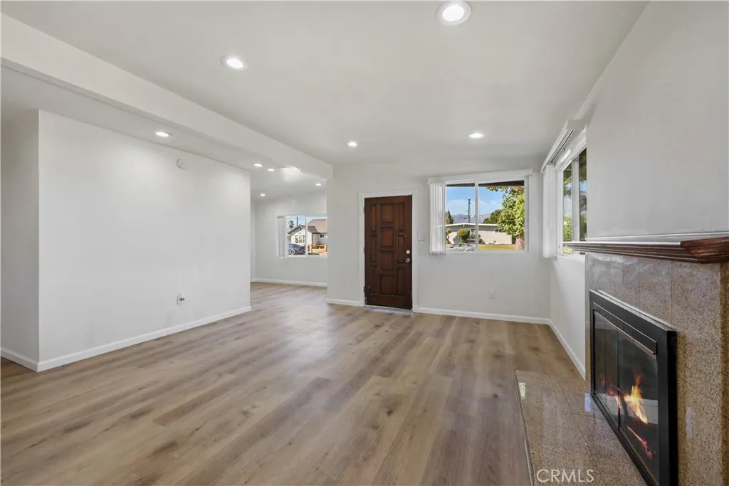 1105 W Berkeley Court, Ontario, California 91762 home-pic-16