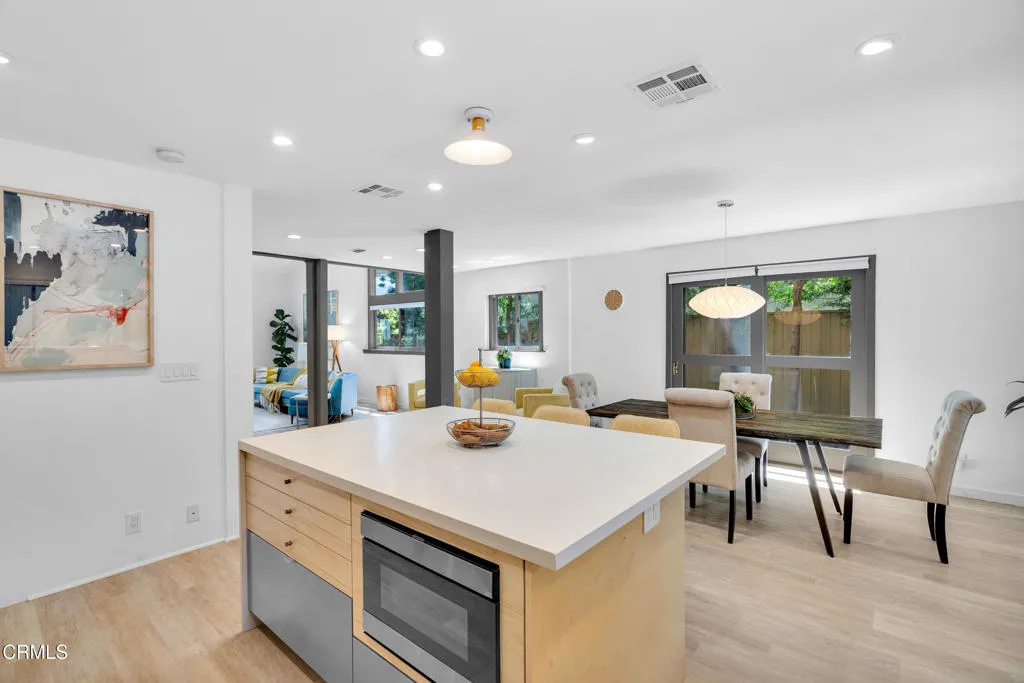 684 Orange Drive, Sierra Madre, California 91024 home-pic-19