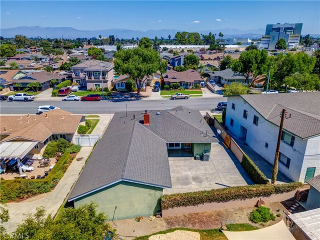 9234 Rosser Street, Bellflower, California 90706