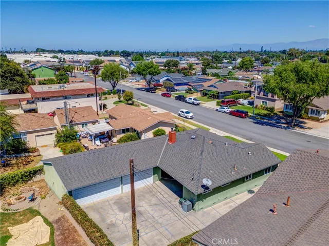 9234 Rosser Street, Bellflower, California 90706