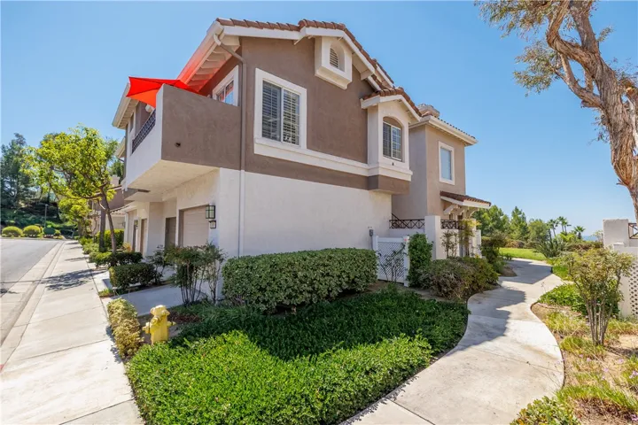 1085 S Sundance Drive, Anaheim Hills, California 92808