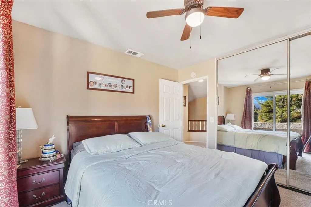 18612 Hilton Court, Canyon Country, California 91351 home-pic-13