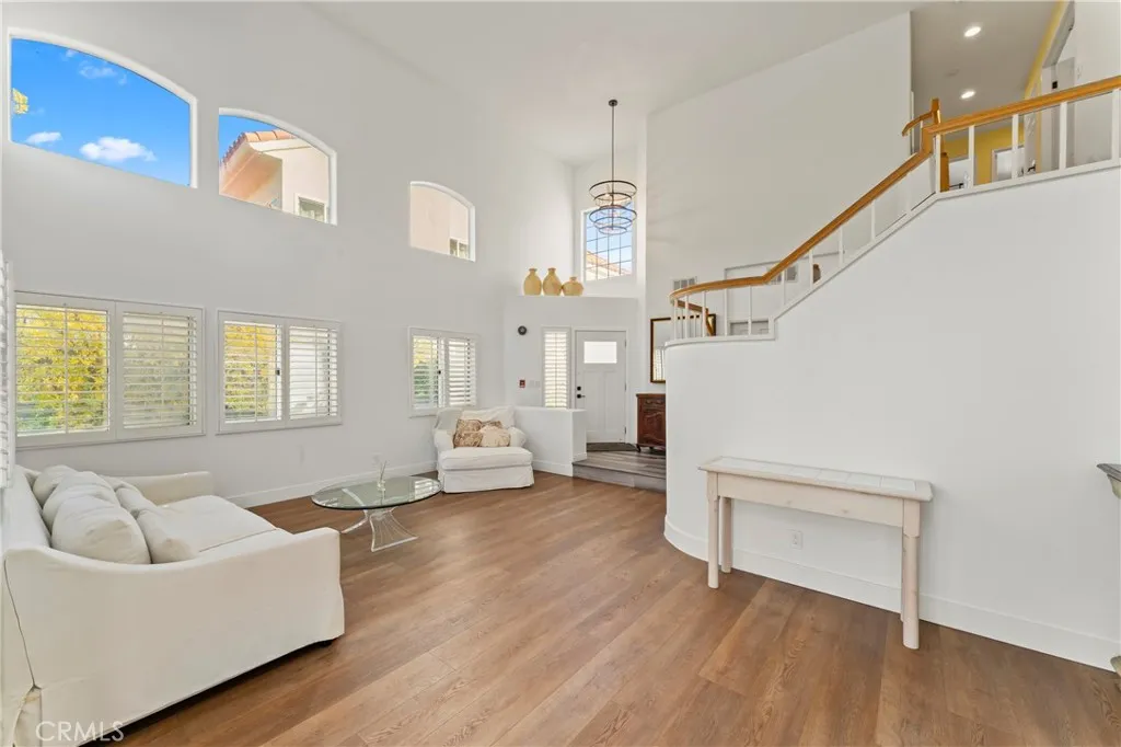 25507 Longfellow Place, Stevenson Ranch, California 91381 home-pic-8