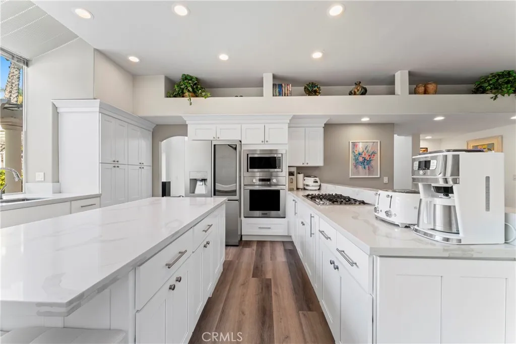 25507 Longfellow Place, Stevenson Ranch, California 91381 home-pic-13