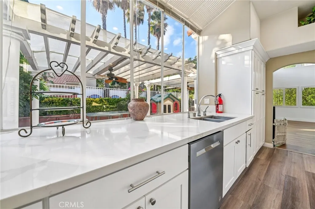 25507 Longfellow Place, Stevenson Ranch, California 91381 home-pic-15