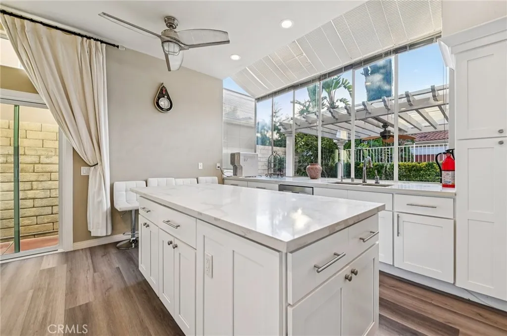 25507 Longfellow Place, Stevenson Ranch, California 91381 home-pic-14