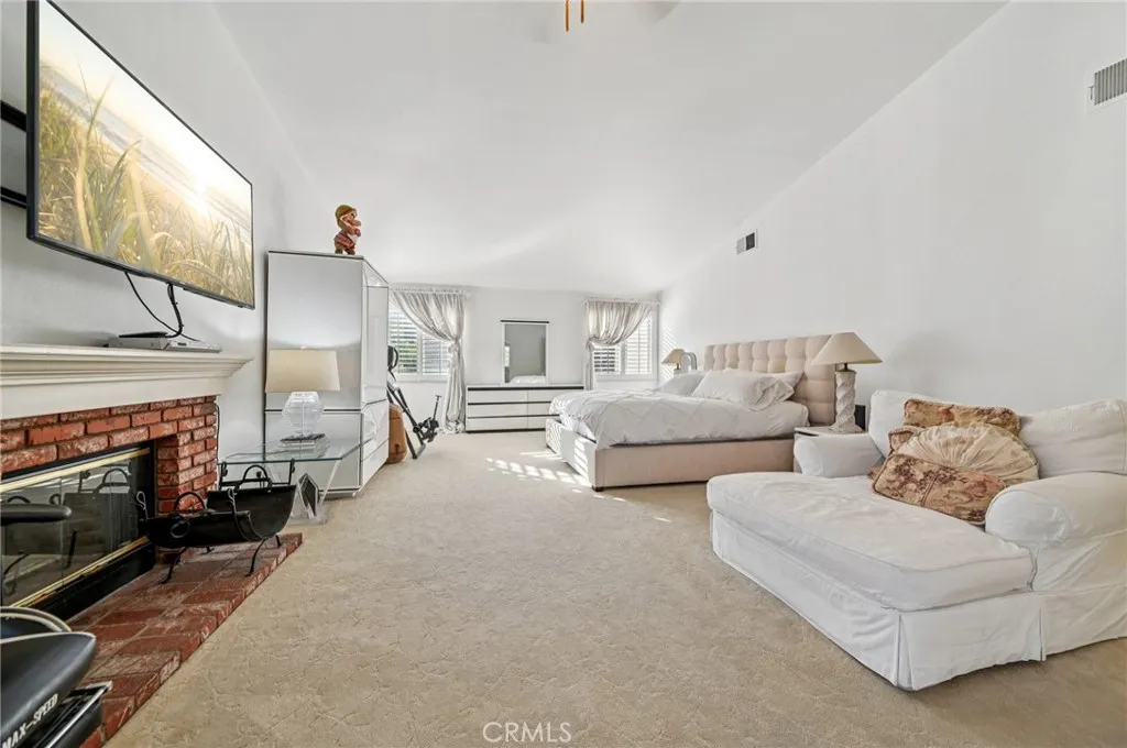 25507 Longfellow Place, Stevenson Ranch, California 91381 home-pic-33