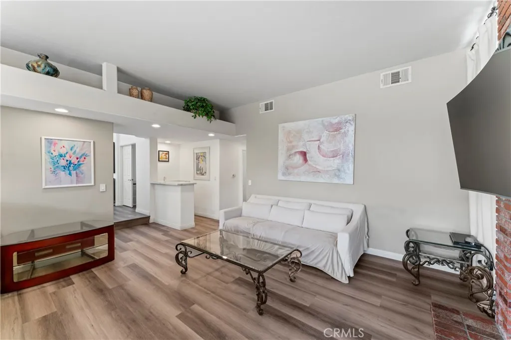 25507 Longfellow Place, Stevenson Ranch, California 91381 home-pic-20