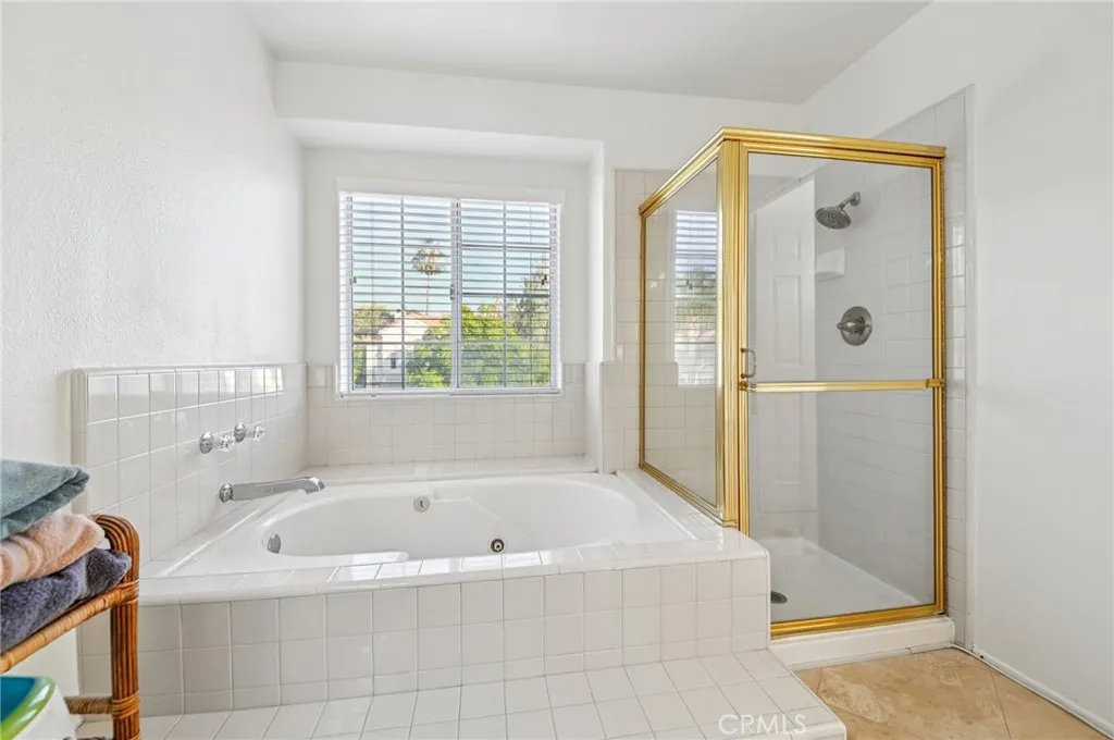 25507 Longfellow Place, Stevenson Ranch, California 91381 home-pic-38